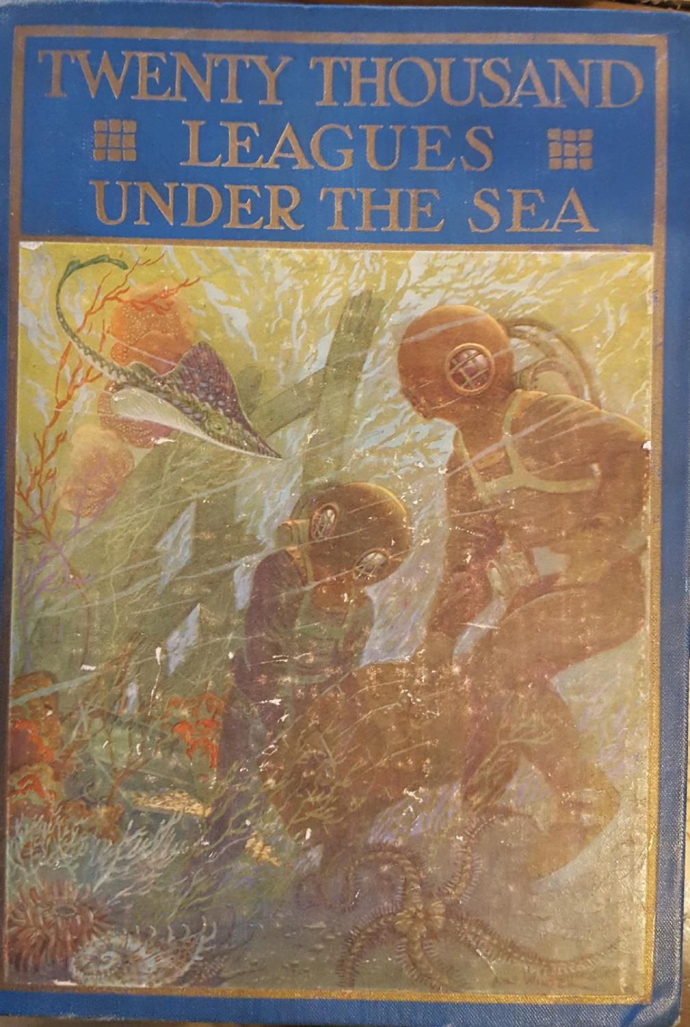 Cover of Twenty Thousand Leagues Under the Seas by Jules Verne