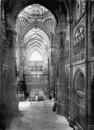 CATHEDRAL OF BURGOS
View of the nave