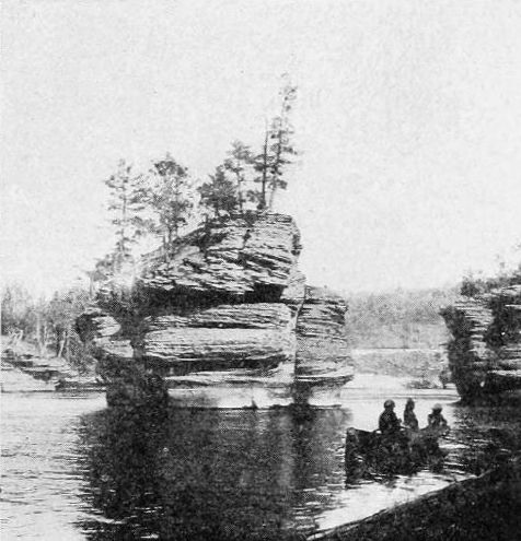 SUGAR BOWL
(Lower Dells.)