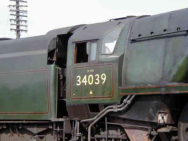 34039 closeup of cab